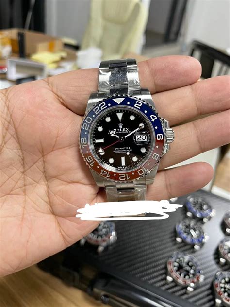 [NEW] CLEAN Rolex Pepsi GMT vs GEN in some different 